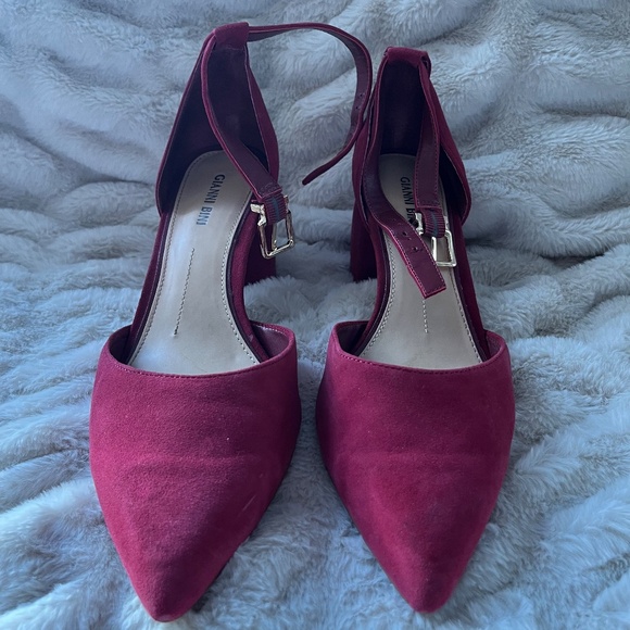 Gianni Bini Lexah Burgundy Shoe - Picture 2 of 7